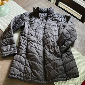 Women's Black Quilted Puffer Jacket